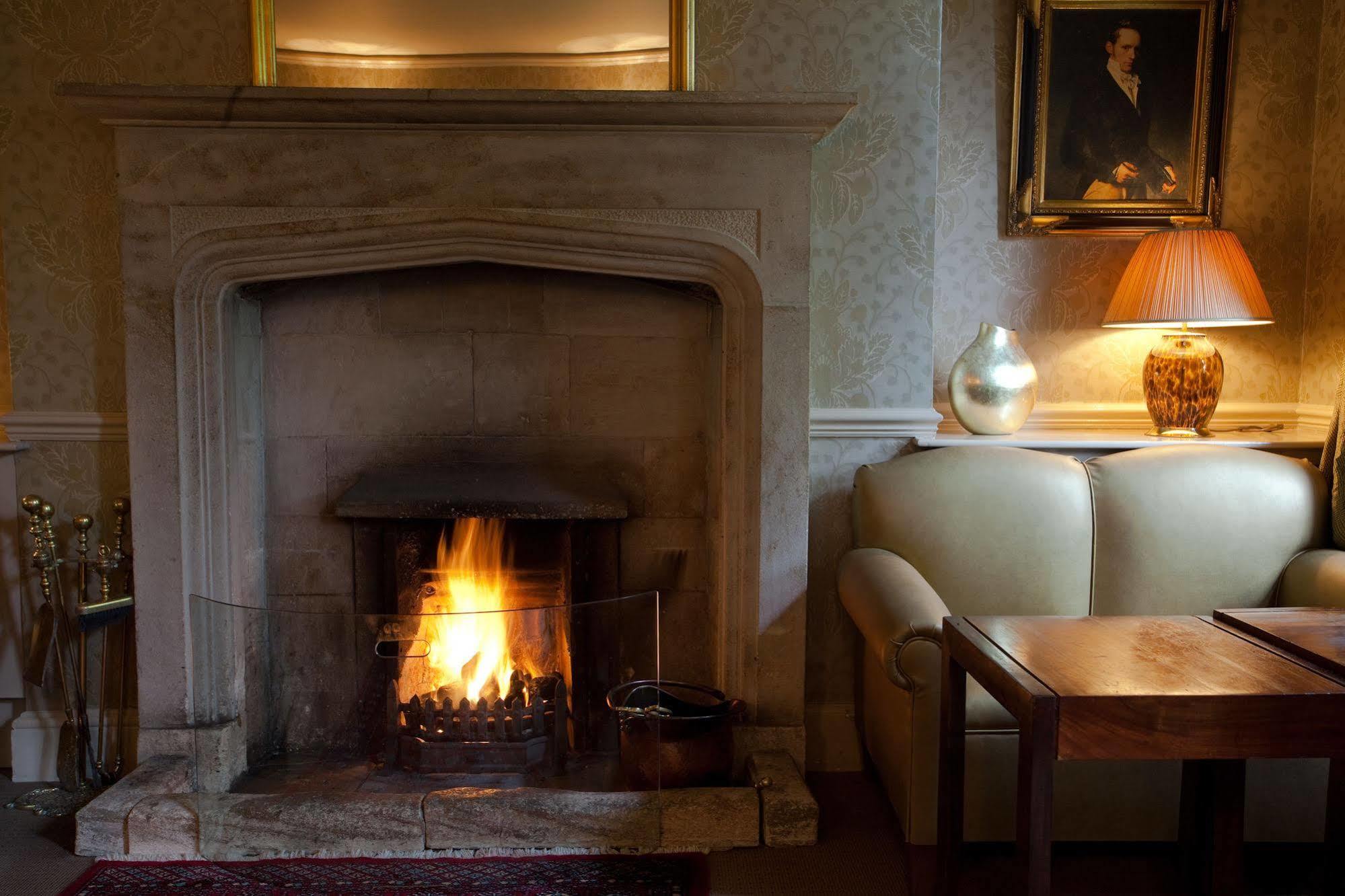 The Dial House Hotel Bourton-on-the-Water Exterior photo
